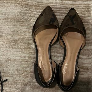 Banana Republic camouflage ballerina